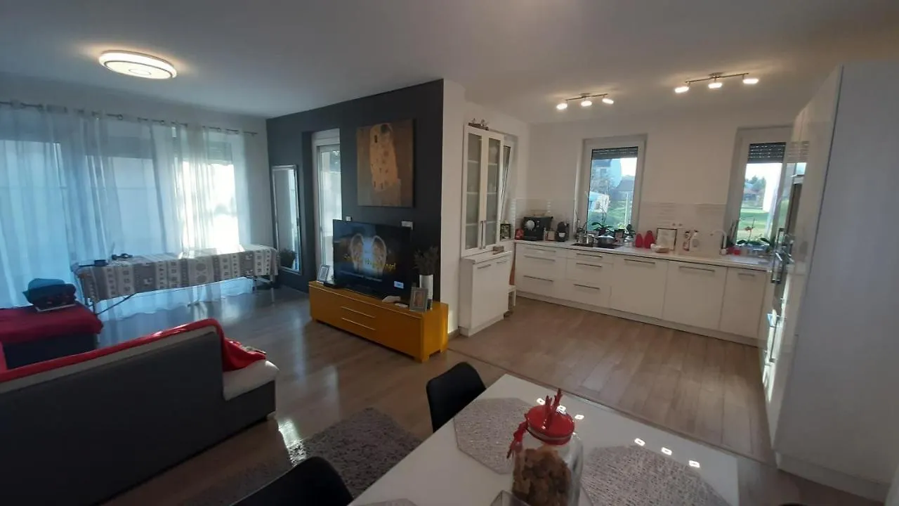 Csilla House Villa Szeged